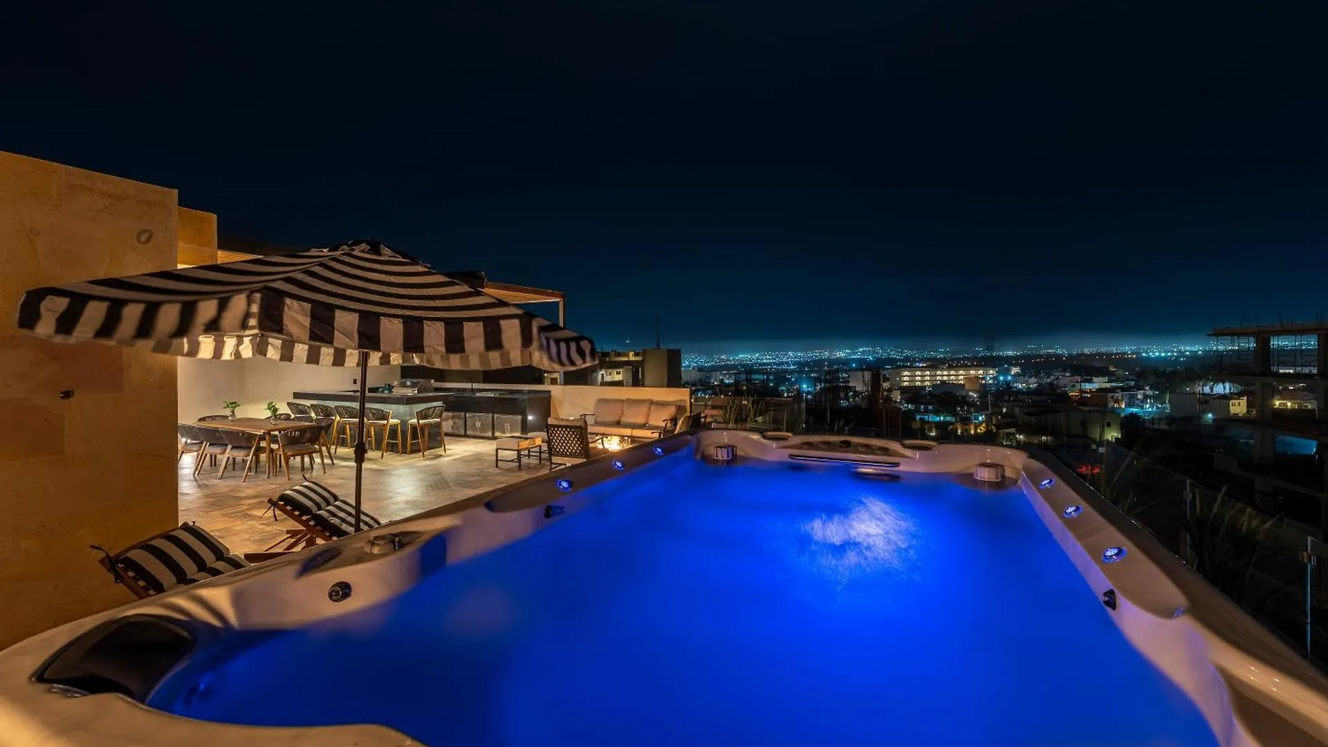 Penthouse With Private Jacuzzi In Villa San Lucas Cabo San Lucas 0*,  Mexique