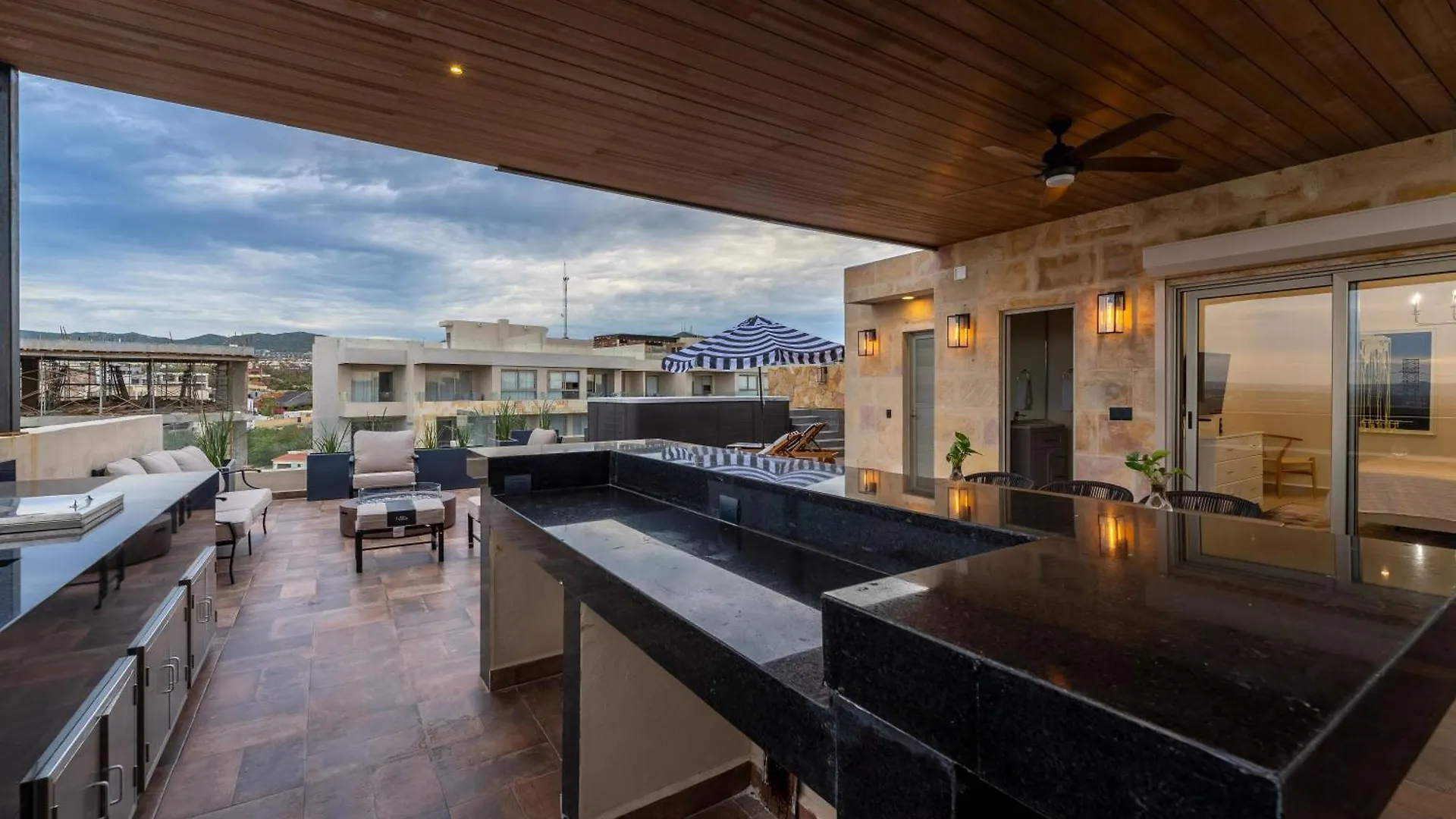 Penthouse With Private Jacuzzi In Villa San Lucas Cabo San Lucas